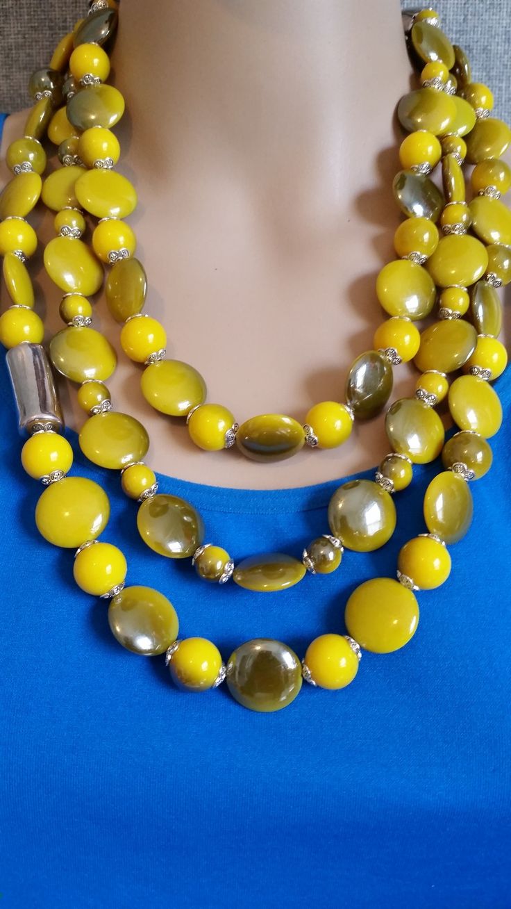 Sunlight Symphony – Radiant Handcrafted Necklace