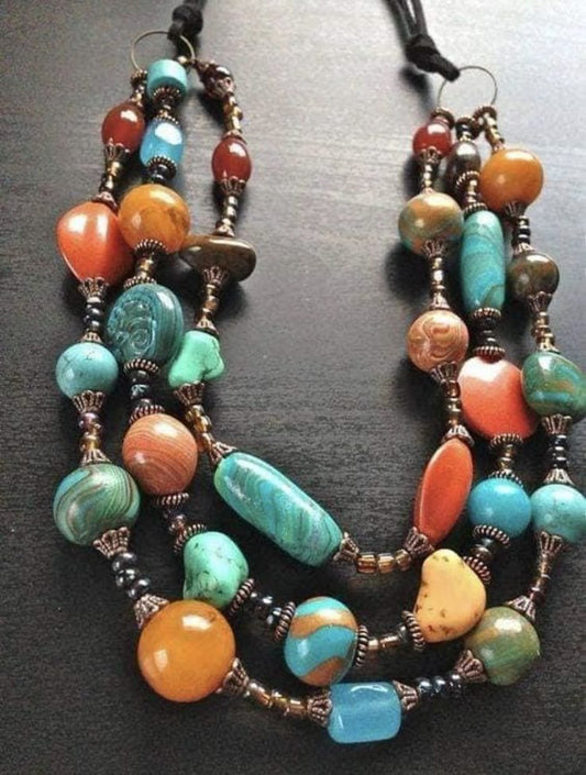 Desert Treasures – Handcrafted Moroccan Gemstone Necklace