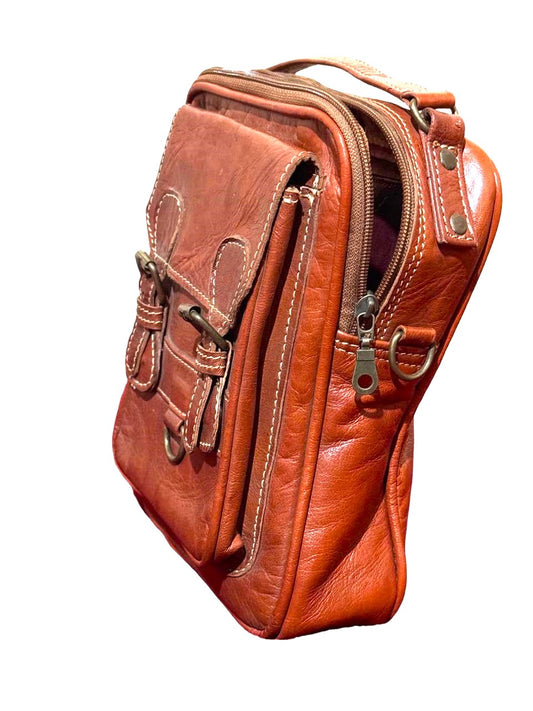 Handmade Genuine Leather Men’s Utility Bag – Chestnut Brown
