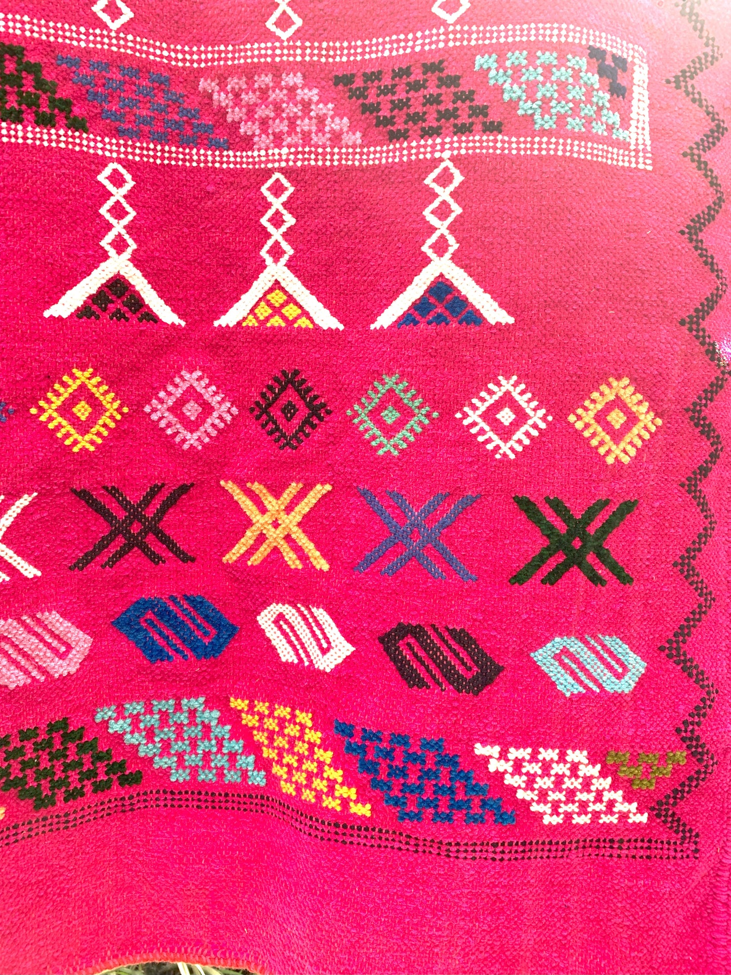 Handwoven Moroccan Rug – Soft Blush Pink